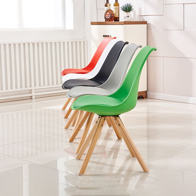 Contemporary Beech Wood Chairs Solid Back Side Kitchen Chair (Set of 4) Clearhalo ' kitchen&dining_furn' 'Dining Chairs' 'Dining Tables & Seating' 'dining_chair' 'Furniture' 'furniture_dining_chair' 'Kitchen & Dining Furniture' 'kitchen' 1200x1200_d73b5016-16eb-4e30-b0c5-afab12dcae59
