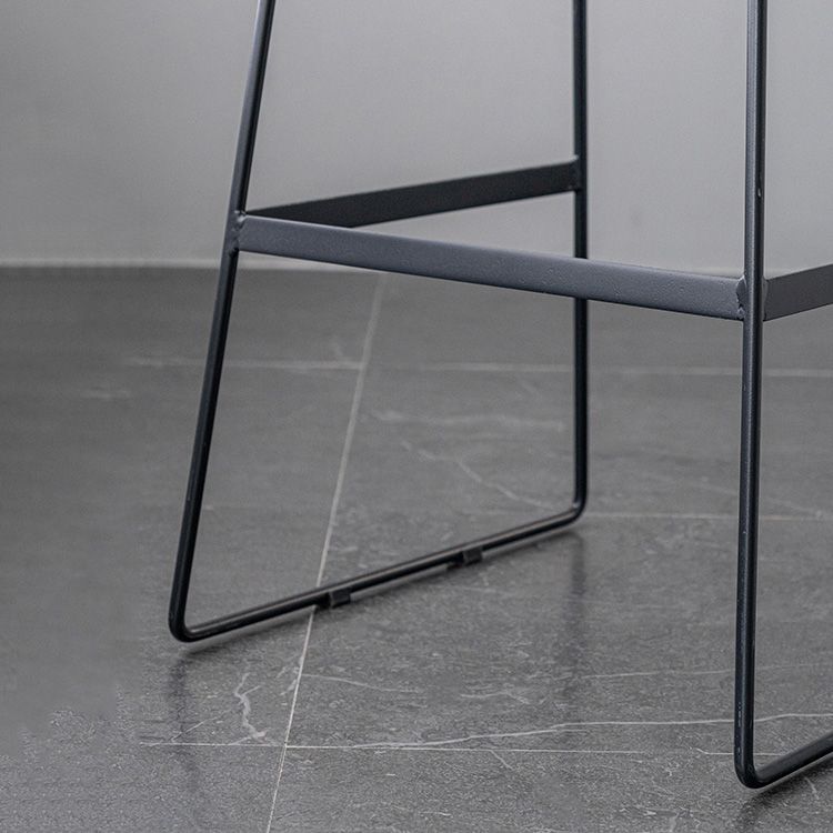 Scandinavian Armless Beauty Salon Stool Matte Finish Upholstered Bar Stools Clearhalo 'Bar Furniture' 'Bar Stools' 'bar_stools' 'furn' 'furn_bar_stools' 'Furniture' 'furniture_bar_stools' 'Kitchen & Dining Furniture' 1200x1200_d769ec8b-8f73-4fb5-bf98-98429d046efc