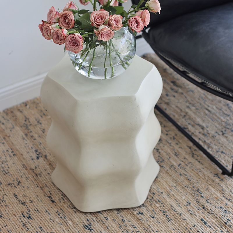 14.6" Wide Metal Block Side Table Geometric Sofa Side Accent Table Clearhalo 'Coffee & Accent Tables' 'End & Side Tables' 'end_side_tables' 'furn' 'furn_end_side_tables' 'Furniture' 'Living Room Furniture' 1200x1200_d7b0d4ae-e5d3-4fea-b93e-fd7be65a95f5