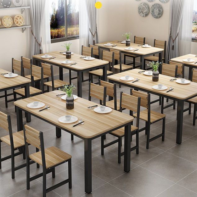 Modern Style Table with Rectangle Shape Standard Height Table and 4 Legs Base for Home Use Clearhalo 'Dining Room Sets' 'Dining Tables & Seating' 'dining_room_set' 'Furniture' 'furniture_dining_room_set' 'Kitchen & Dining Furniture' 'kitchen&dining_furn' 'kitchen' 1200x1200_d7b3b91e-85e8-4c67-a403-2d23884007de