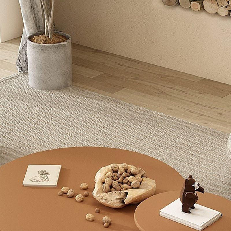 木製4脚コーヒーテーブルリビングルーム用のミニマリストのコーヒーテーブルラウンド