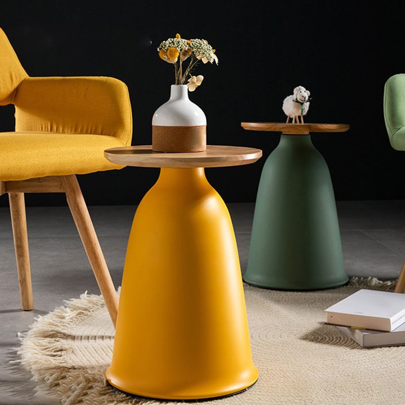 Nordic Style Round Coffee Table Wood Color Rubber Wood Top and Metal Base Cocktail Table Clearhalo 'Coffee & Accent Tables' 'End & Side Tables' 'end_side_table' 'end_side_tables' 'furn' 'furn_end_side_tables' 'Furniture' 'furniture_end_side_table' 'Living Room Furniture' 1200x1200_d81b2021-312b-484a-a568-561be304dac9