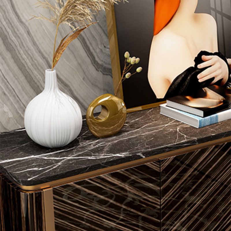 Tavolino glam tavolo in pietra stoccata a buffet con porte per sala da pranzo