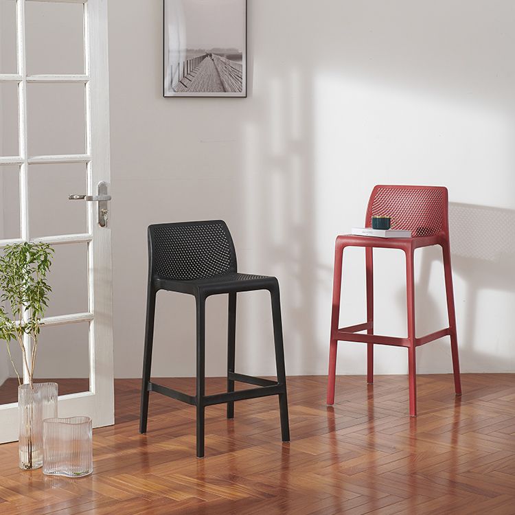 Contemporary Macron Counter Stools Armless Indoor Plastic Bar Stool for Kitchen Clearhalo 'Bar Furniture' 'Bar Stools' 'bar_stools' 'furn' 'furn_bar_stools' 'furniture_bar_stools' 'Kitchen & Dining Furniture' 'kitchen&dining_furn' 'kitchen' 'kitchen_furn' Furniture' 1200x1200_d85d3516-af73-4f32-bbf6-beefe49b9a59