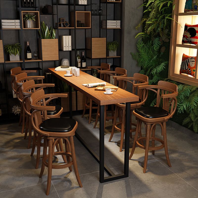 Zeitgenössische Barhocker aus Holz mit Thekenhöhe, armloser Barhocker für das Wohnzimmer