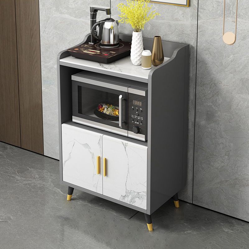 Sieto -board in stile moderno imitazione in legno di stoccaggio aperto credenza con porte