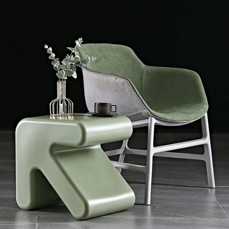 Scandinavian Geometric End Table 15.75" W x 13.78" D x 15.75" H Arrow-Shaped Side Table Clearhalo 'Coffee & Accent Tables' 'End & Side Tables' 'end_side_tables' 'furn' 'furn_end_side_tables' 'Furniture' 'Living Room Furniture' 1200x1200_d8f9d981-c8e7-474b-88f1-0fe049682bb5