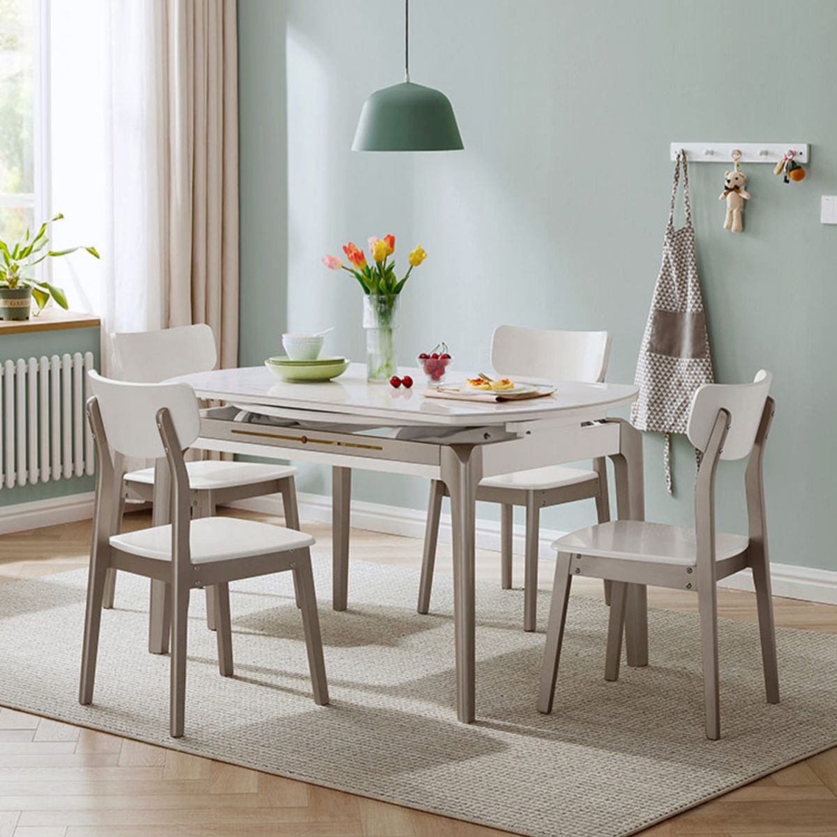 Extendable Round Dining Table Solid Wood 4 Legs Dining Table for Dining Room Clearhalo 'Dining Tables & Seating' 'Dining Tables' 'dining_table' 'furn' 'furn_dining_table' 'Furniture' 'Kitchen & Dining Furniture' 1200x1200_d92de0da-6a73-4247-9c9a-aac22ea8a776