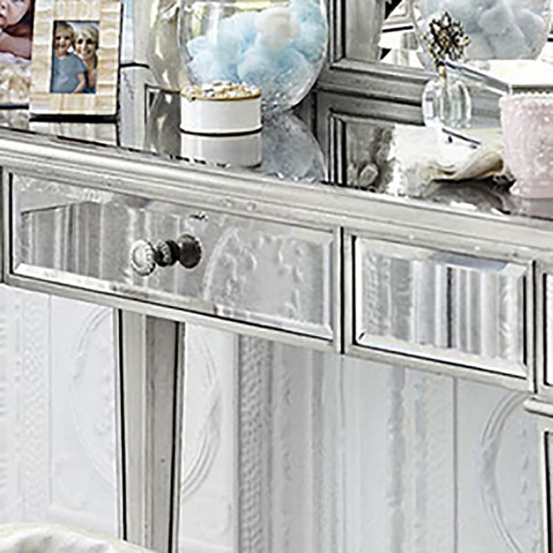 17.71 "3つのストレージ引き出し付きガラスメイクアップ虚栄心を備えた幅のスライバーバニティセット