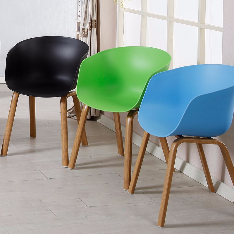 Modern Style Plastic Dining Armchair Open Back Dining Side Chair for Home Clearhalo ' kitchen&dining_furn' 'Dining Chairs' 'Dining Tables & Seating' 'dining_chair' 'Furniture' 'furniture_dining_chair' 'Kitchen & Dining Furniture' 'kitchen' 1200x1200_d93cd7fd-34bc-474d-8440-c851bbcc6037