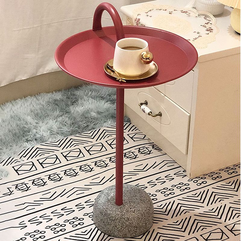 Mesa de esquina de pedestal de la mesa del lado de hierro de mediados de siglo para la sala de estar para la sala de estar