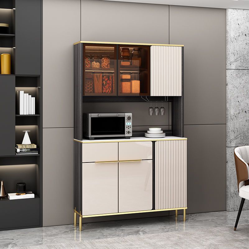 Porte di vetro in pietra di credenza in stile glam Credenza a buffet con armadi e cassetti