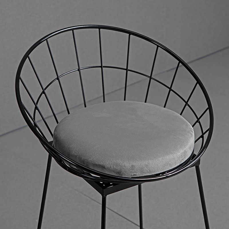 Sgabello da barra in tessuto glam sgabello senza braccio con base di metallo