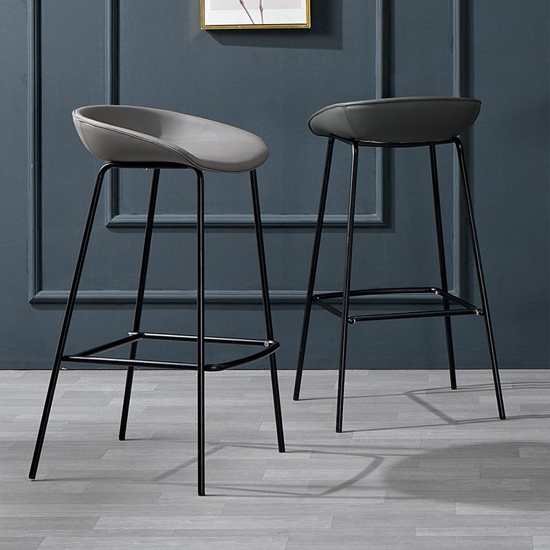 Contemporary Faux Leather Counter Stool Counter Height Bar Stool with Footrest Clearhalo 'Bar Furniture' 'Bar Stools' 'bar_stools' 'furn' 'furn_bar_stools' 'Furniture' 'Kitchen & Dining Furniture' 1200x1200_d9be1012-6979-4eea-af6e-bd70b706d2bd