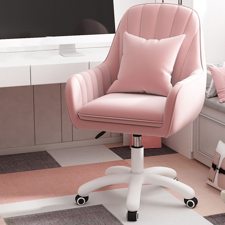 Silla de oficina en la mitad del trasero con brazos acolchados silla de tareas contemporánea con marco de nylon