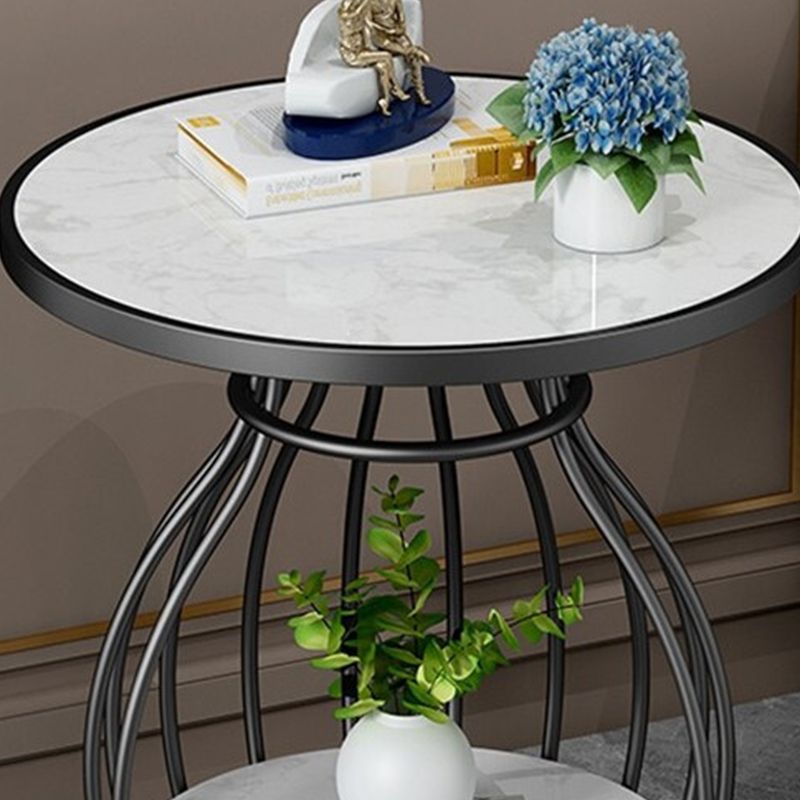 Modern Luxurious Metal Side Table Round Frame Sofa Side Accent Table Clearhalo 'Coffee & Accent Tables' 'End & Side Tables' 'end_side_tables' 'furn' 'furn_end_side_tables' 'Furniture' 'Living Room Furniture' 1200x1200_da5d83a1-6a7b-473e-885a-cf0565af49aa