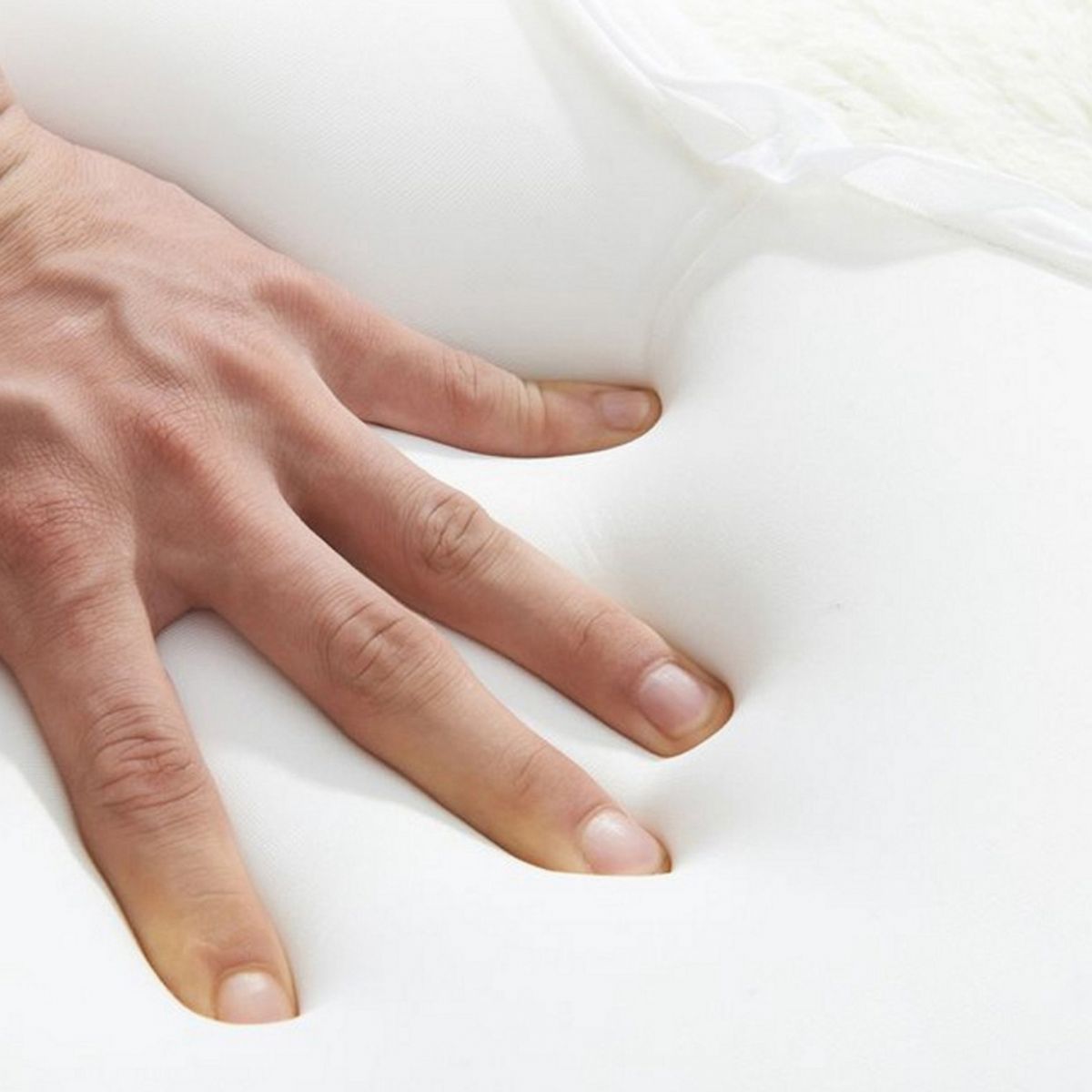 Brasserie Contemporary Faux Leather Dining Chair Parsons Chair in Matte Finish Clearhalo 'Dining Chairs' 'Dining Tables & Seating' 'dining_chair' 'furn' 'furn_dining_chair' 'Furniture' 'Kitchen & Dining Furniture' 1200x1200_dad017aa-06eb-4a8d-ae16-c6b3e6a16718