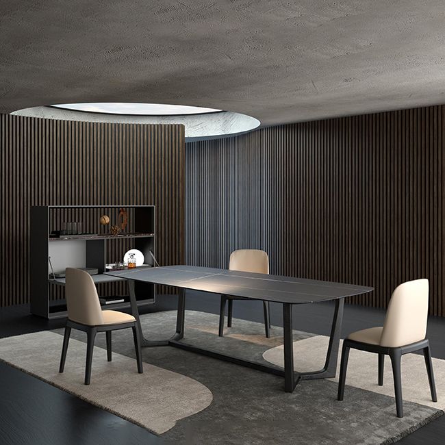 Table noire industrielle pour la table à manger rectangle du restaurant avec base de chevalet