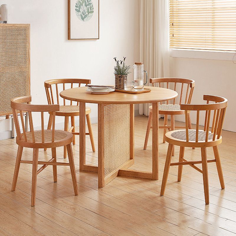 Solid Wood Dining Table Set 1/3/5 Pcs Round Dining Table with Windsor Chairs Clearhalo 'Dining Room Sets' 'Dining Tables & Seating' 'dining_room_set' 'furn' 'furn_dining_room_set' 'Furniture' 'Kitchen & Dining Furniture' 1200x1200_db1135be-57b4-4d74-adbe-71f35df39b95