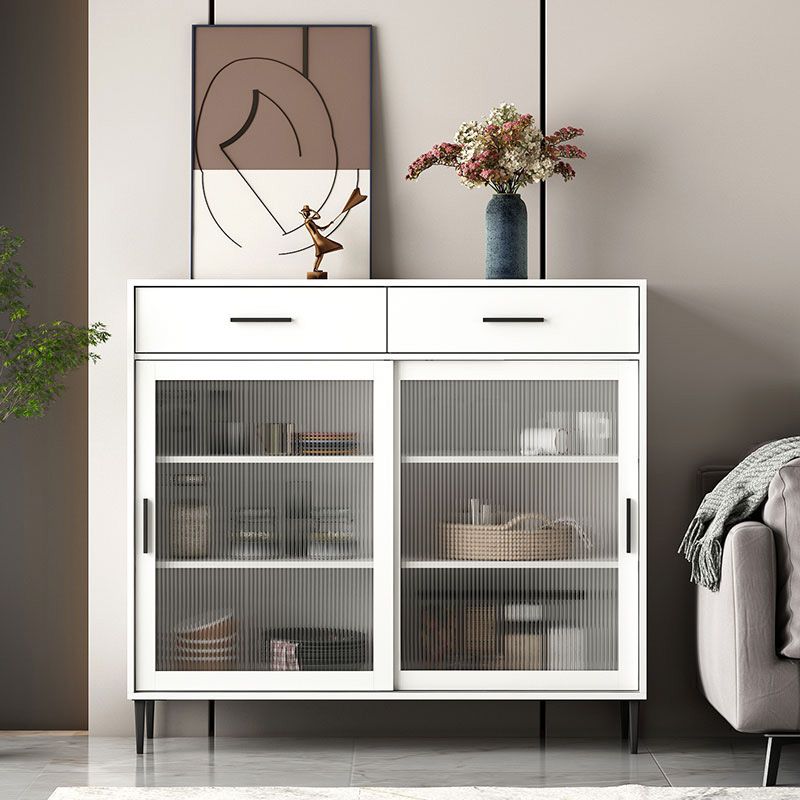 Verstelbare planken Dinerserver Moderne gefabriceerde houten server met schuifdeuren