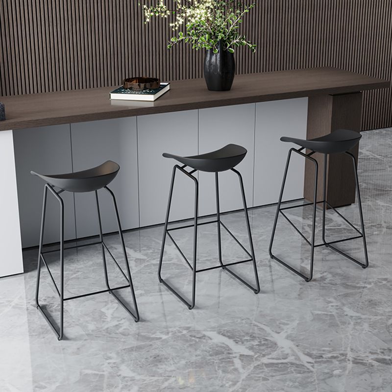 Modern Style Bar-stool Sled Legs with Iron Footrest Low Back Barstool for Kitchen Clearhalo 'Bar Furniture' 'Bar Stools' 'bar_stools' 'furn' 'furn_bar_stools' 'furniture_bar_stools' 'Kitchen & Dining Furniture' 'kitchen&dining_furn' 'kitchen' 'kitchen_furn' Furniture' 1200x1200_db25c252-dfd0-4eeb-8d63-024cf83a185c
