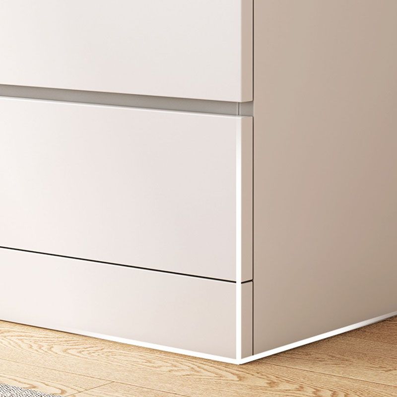 Contemporary Chest Dresser Wooden Storage Chest with Soft-Close Drawers Clearhalo 'Bedroom Furniture' 'Dressers & Chests' 'dressers_chests' 'furn' 'furn_dressers_chests' 'Furniture' 1200x1200_db35c050-4c62-4629-90ab-6493a92d7566