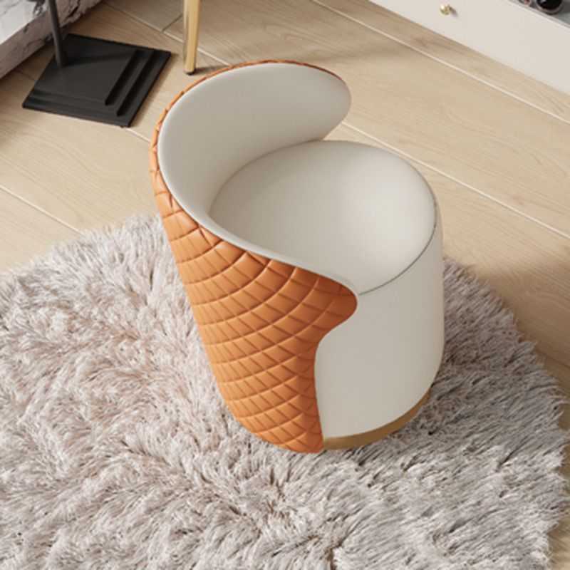 Glam make-up ijdelheid met laden, faux lederen kaptafel