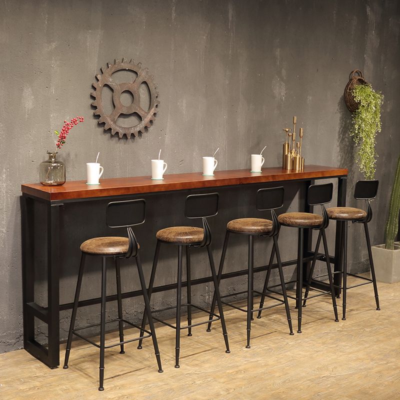 Table de bar rectangulaire à hauteur de barre avec base en métal noir pour utilisation sur patio