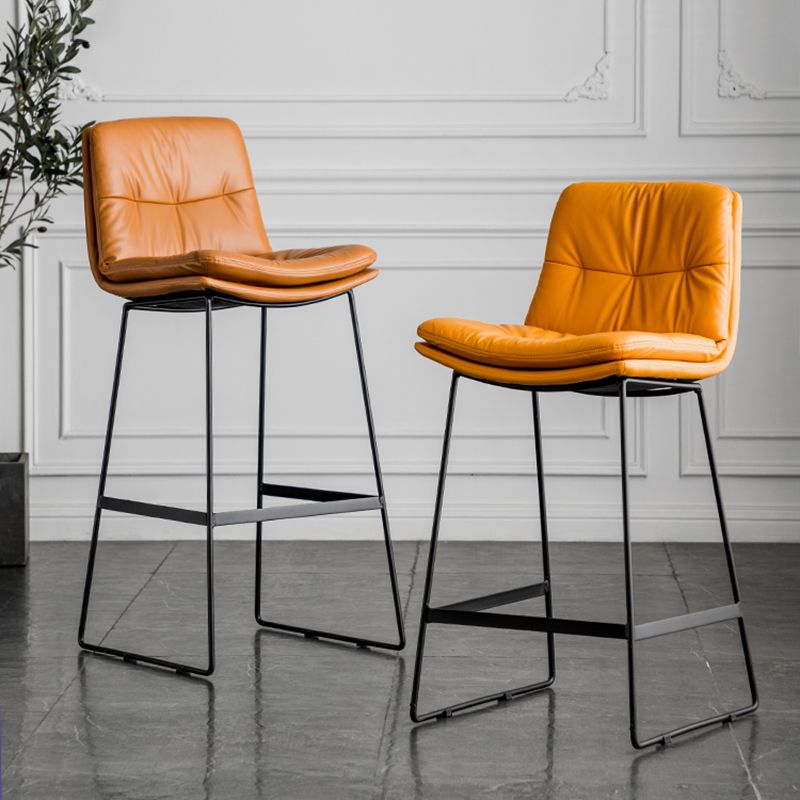 Modern Bucket Low Back Bar Stool Iron Legs Footrest Indoor Counter Stool Clearhalo 'Bar Furniture' 'Bar Stools' 'bar_stools' 'furn' 'furn_bar_stools' 'furniture_bar_stools' 'Kitchen & Dining Furniture' 'kitchen&dining_furn' 'kitchen' 'kitchen_furn' Furniture' 1200x1200_db9eab44-839e-4ead-a22c-ae07a009cfbd