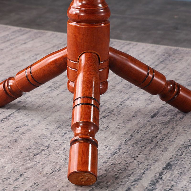 Traditionelle Hall -Ständerholzhaken enthalten freistehende Eingangs -Kit -Kleiderbügel