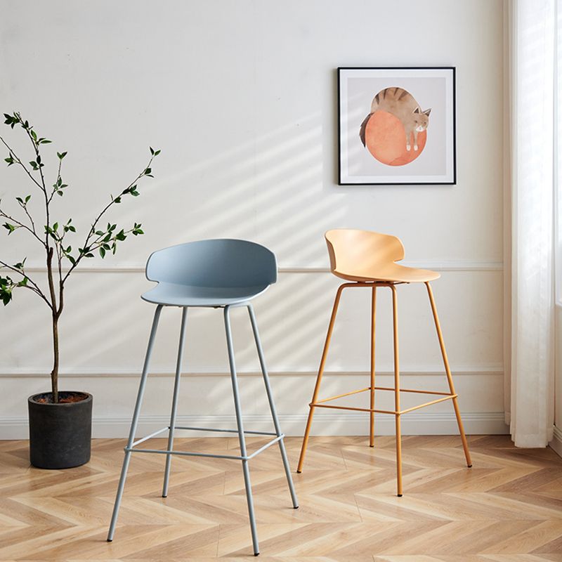 Scandinavian Plastic Metal Counter Stools Low Back Indoor Bar Stools with 4 Legs Clearhalo 'Bar Furniture' 'Bar Stools' 'bar_stools' 'furn' 'furn_bar_stools' 'furniture_bar_stools' 'Kitchen & Dining Furniture' 'kitchen&dining_furn' 'kitchen' 'kitchen_furn' Furniture' 1200x1200_dbb7120e-251a-4983-88d8-0c47a85f5b2d