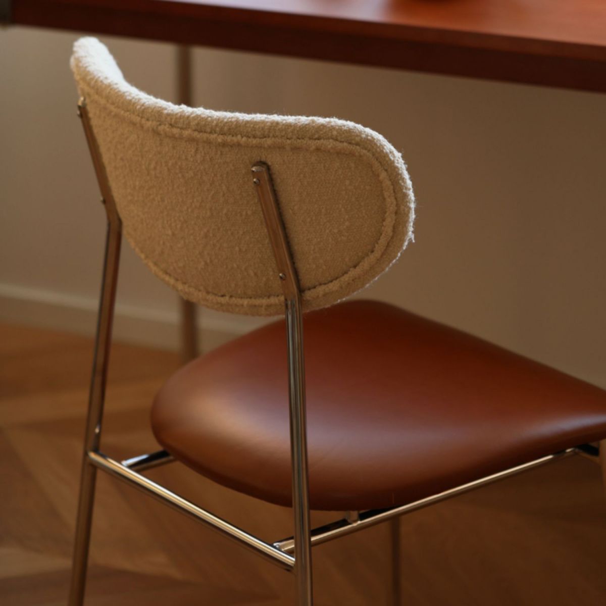 Chaise de salle à manger de cuisine contemporaine Open Back Metal Fide Side