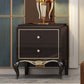 Traditional Bedside Cabinet Solid Wood Bed Nightstand with Legs