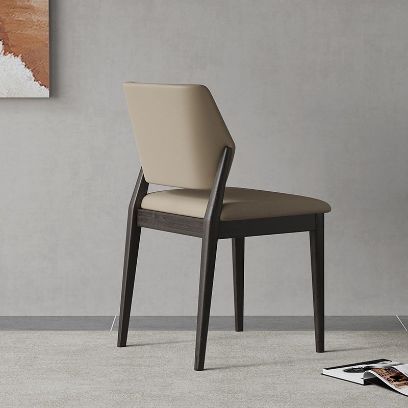屋内のマット仕上げの現代的なフェイクレザーオープンバックダイニングサイド家具