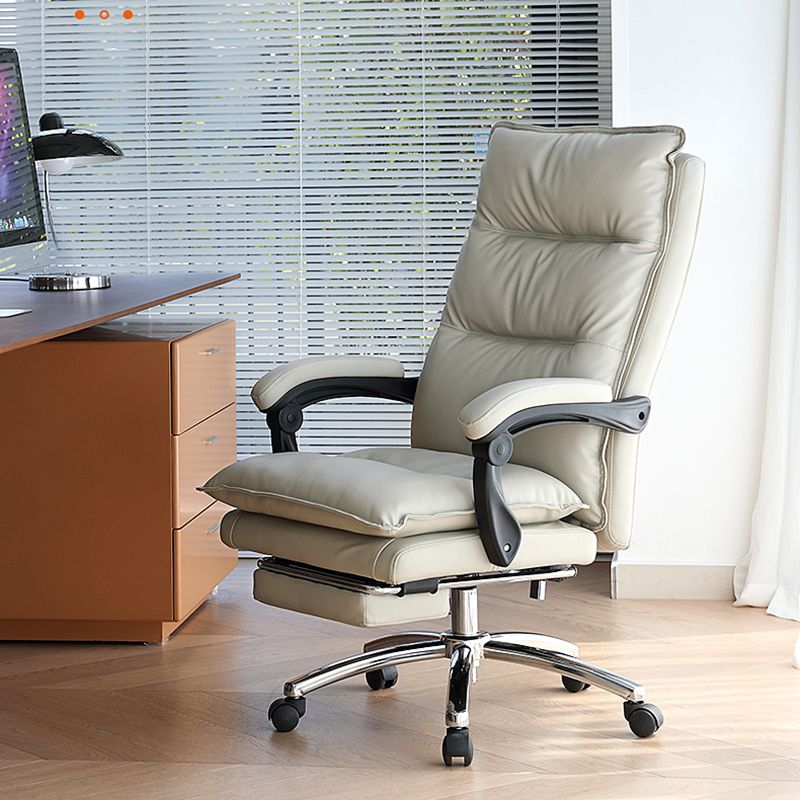 26" Wide Contemporary Managers Chair White Leather Executive Chair Clearhalo 'furn' 'furn_office_chair' 'Furniture' 'Office Chairs' 'Office Furniture' 'office_chair' 1200x1200_dbeed41d-8698-4f2f-a995-421289a44cf3