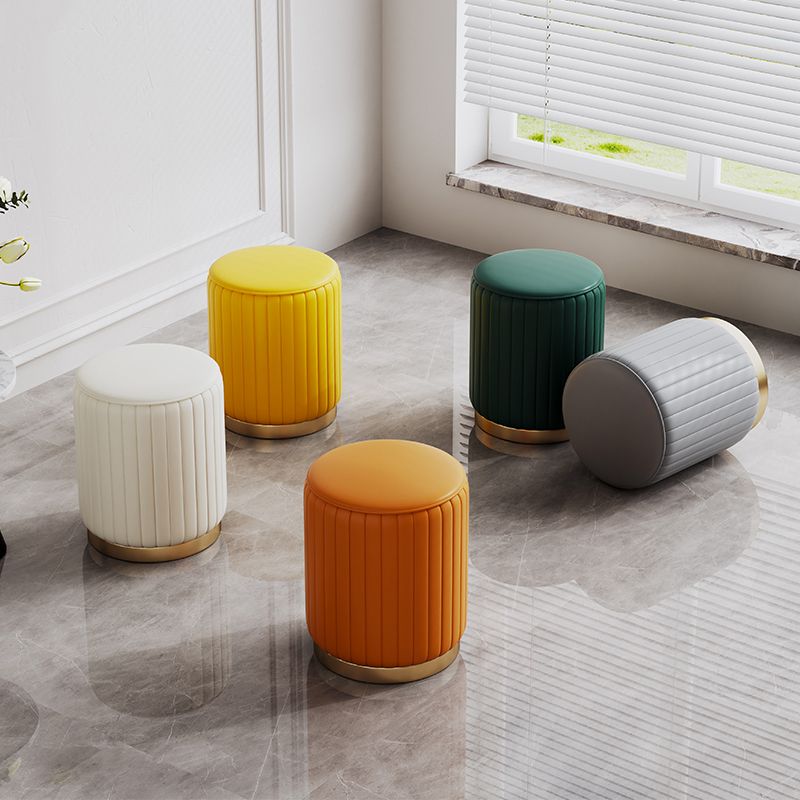 Contemporary Pouf Ottoman Faux Leather Upholstered Solid Wood Frame Round Ottoman Clearhalo 'furn' 'furn_ottomans_poufs' 'Furniture' 'Living Room Furniture' 'Ottomans & Poufs' 'ottomans_poufs' 1200x1200_dbf69f80-a2ba-4ef9-9638-a016230437a7