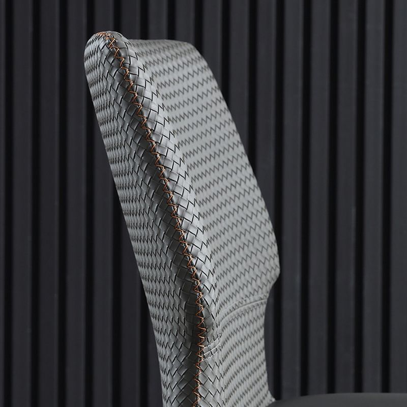 Chaises latérales sans bras de style industriel avec des jambes en métal pour la cuisine