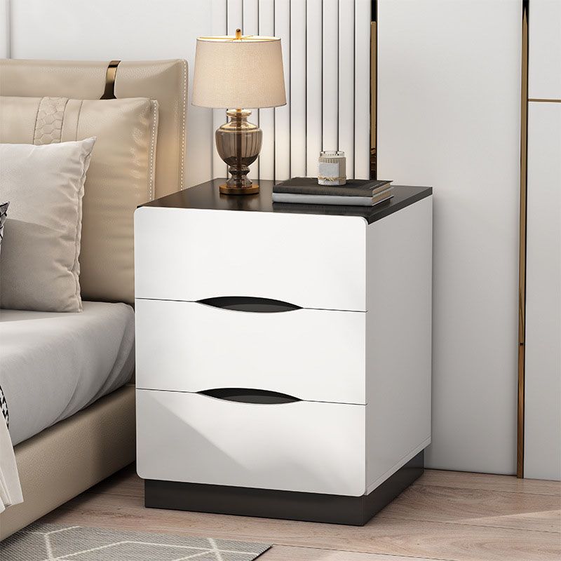 Modern Bed Nightstand Manufactured Wood Night Table with Drawers for Bedroom Clearhalo 'Bedroom Furniture' 'furn' 'furn_night_stand' 'Furniture' 'night_stand' 'Nightstands' 1200x1200_dc2a4691-ccba-4d89-be35-57ae919a5547