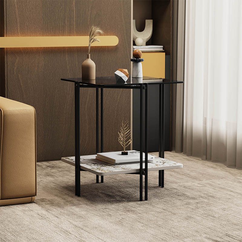 モダンな4脚コーナーテーブルリビングルーム用のガラスサイドテーブル