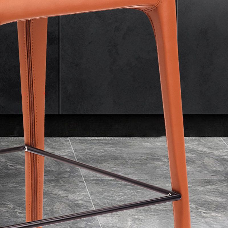 Sedile quadrato in stile moderno sgabello da bar in pelle da bar con gambe metalliche