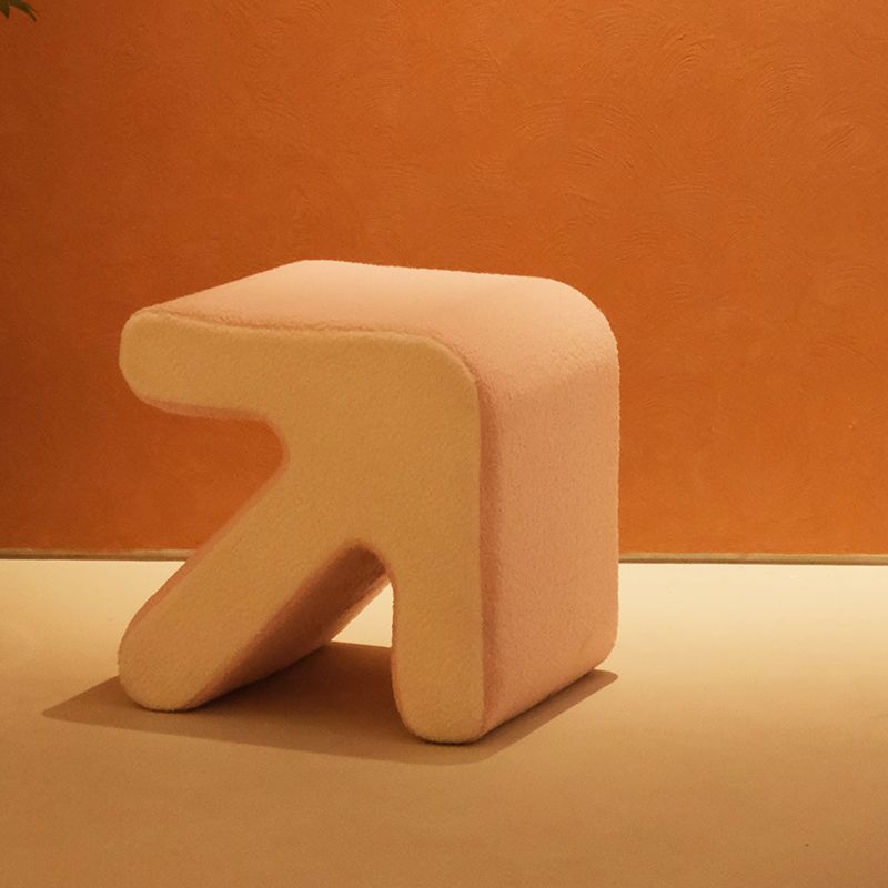 Contraste contemporáneo Color Pouf silla de terciopelo Fleuga Flecha Silla resistente a la lágrima Otomana