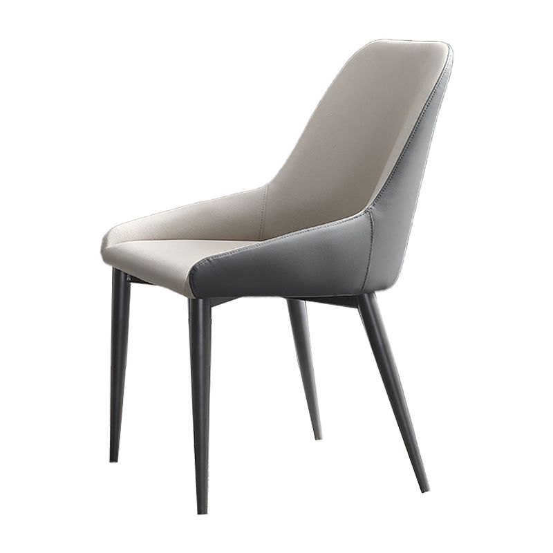 金属製の脚のキッチン用の現代的なダイニングチェアアームサイドチェア