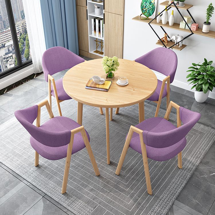 Minimalist Round Shape MDF Table Standard Dining Table for Kitchen Clearhalo ' dining_table' 'Dining Tables & Seating' 'Dining Tables' 'furn' 'furn_dining_table' 'Furniture' 'furniture_dining_table' 'Kitchen & Dining Furniture' 'kitchen&dining_furn' 'kitchen' 'kitchen_dining_table' 1200x1200_de17b5e6-ebb6-4673-88d1-c03457e19d51