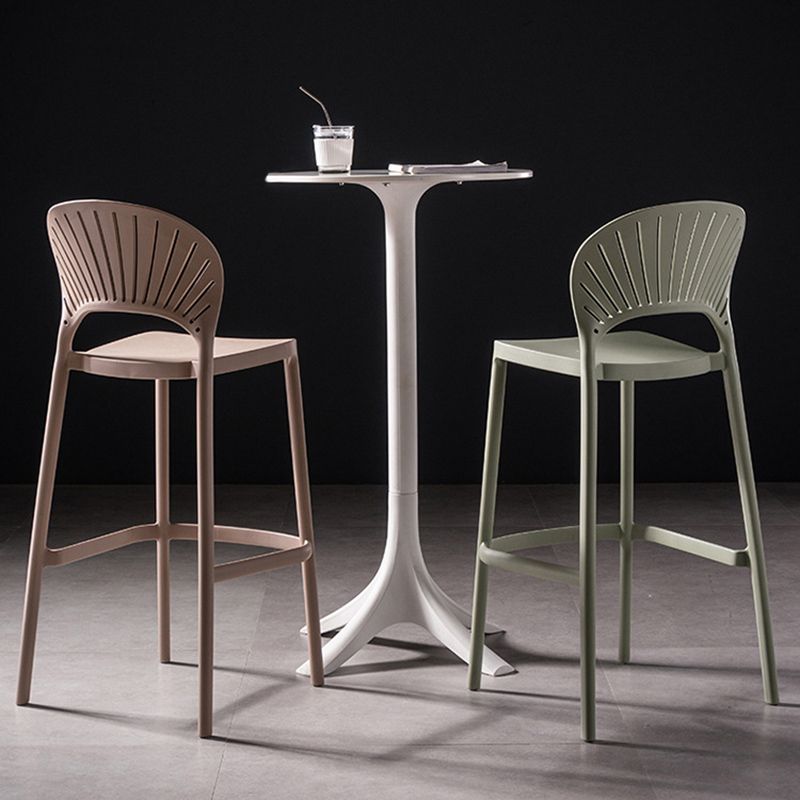 Modern Plastic Barstool Low Back Counter Stool in Matte Finish