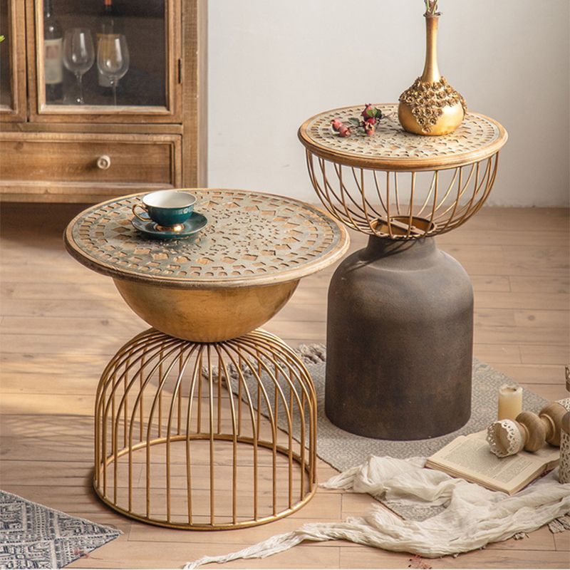 Antique Brass/Black End Table French Country Round Wood Side Table Clearhalo 'Coffee & Accent Tables' 'End & Side Tables' 'end_side_tables' 'furn' 'furn_end_side_tables' 'Furniture' 'Living Room Furniture' 1200x1200_de6e47e6-d5ea-4f45-a4ea-1fb151c33d0b