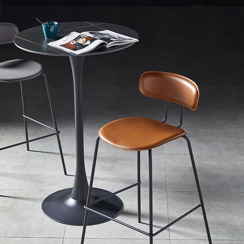 Industrial Metal Bar Table Faux Marble 27.56" Round Top Indoor Bistro Table Clearhalo 'Bar Furniture' 'Bar Tables' 'bar_tables' 'furn' 'furn_bar_tables' 'Furniture' 'furniture_bar_tables' 'Kitchen & Dining Furniture' 'kitchen&dining_furn' 'kitchen' 1200x1200_de7e6668-23ae-4c62-8928-2b0603115047