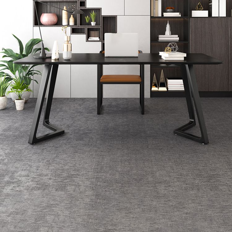 Bureau d'écriture contemporain Bureau de bureau à domicile en bois massif avec jambes