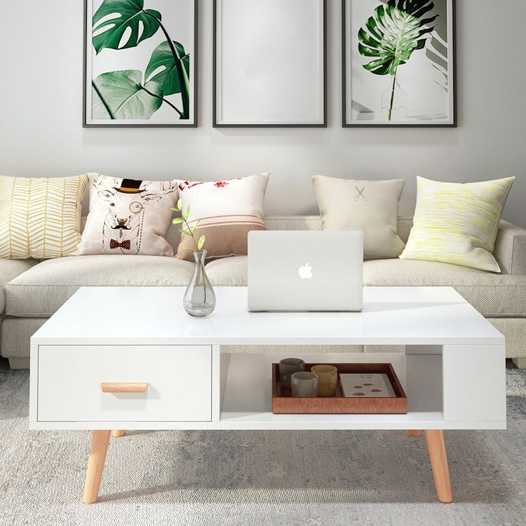 Contemporary 4 Legs Cocktail Table Wood 1 Single Coffee Table with Drawers Clearhalo 'Coffee & Accent Tables' 'Coffee Tables' 'coffee_tables' 'furn' 'furn_coffee_tables' 'Furniture' 'furniture_coffee_tables' 'Living Room Furniture' 1200x1200_df523832-4dc7-45ff-8da7-9109f72cb8e1