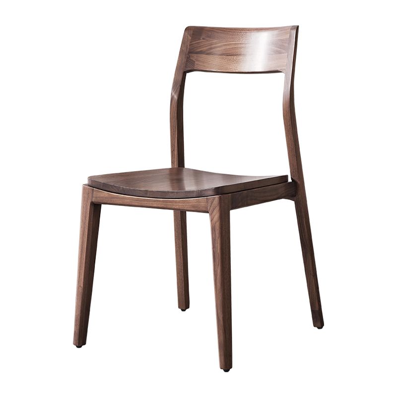 Eigentijdse binnenwalnoot massief hout open achterkant eetstoel