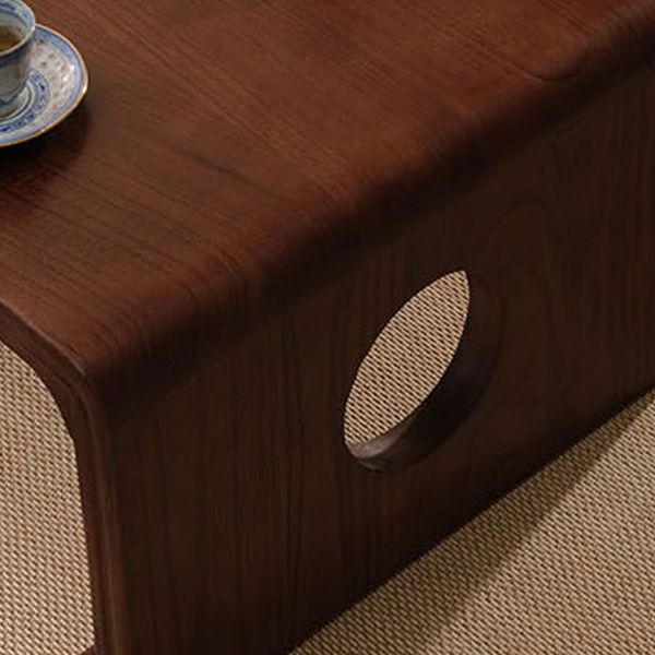 Massief houten enkele salontafel Rechthoekige moderne slee-cocktailtafel